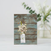 素朴な青い納屋の木の野草の国の結婚式 案内ポストカード (スタンド正面)