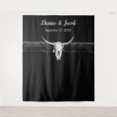 素朴な黒と白の西部牛の頭蓋骨の背景 タペストリー (正面)