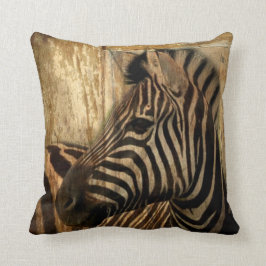 素朴なwoodgrainのアフリカのサファリ動物のシマウマ クッション