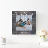 素朴の木の文字壁掛け スクエア壁時計 (ホーム)