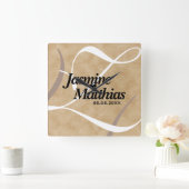 素朴エレガントヴィンテージモノグラム結婚Burlap スクエア壁時計 (ホーム)