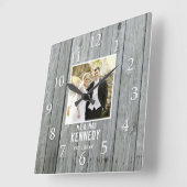 素朴グレイ結婚ウッド記念カスタム写真 スクエア壁時計 (傾斜)