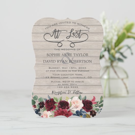 素朴バーグンディフローラウッドの手書き結婚の入力 招待状 (スタンド正面)