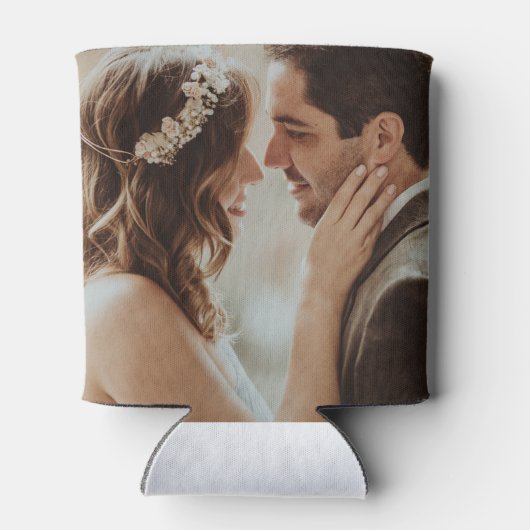 素朴フローラリース写真の日付を保存 缶クーラー (裏面)