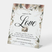 素朴フローラ結婚が愛のハッシュタグを捉える 台座サイン (正面)