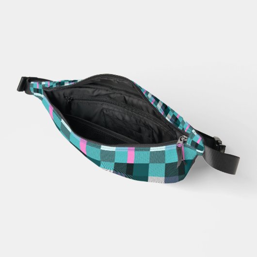 素朴プコンテンポラリーリ ファニーパック (見開き)