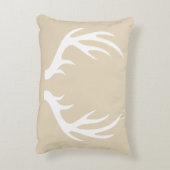 素朴ホワイトシルエットバック〔雄ジカの〕枝角&トープ アクセントクッション (裏面(縦))