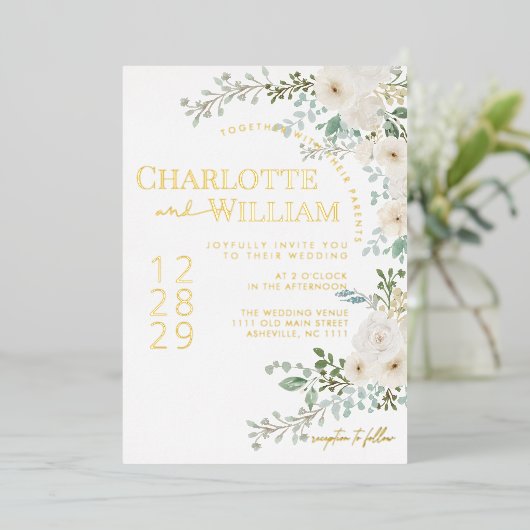 素朴ホワイトローズモダン結婚ズ 箔招待状 (立ち正面)