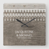 素朴ヴィンテージレースフェンスボードスクリプトタイポグラフィ スクエア壁時計 (正面)