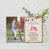 素朴ヴィンテージ三輪車ボーイ誕生日招待状 招待状 (スタンド正面)