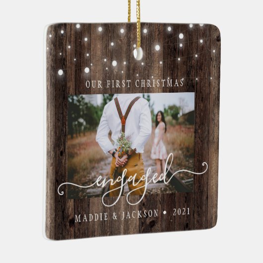 素朴初めてのクリスマス婚約した2枚の写真  セラミックオーナメント (右)