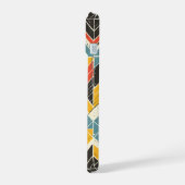 素朴山形モザイク iPhone 15ケース (左側面)