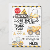 素朴建築誕生日サンキューカード 招待状 (正面)