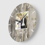 素朴木結婚の記念撮影パーソナライズされた ラージ壁時計 (傾斜)