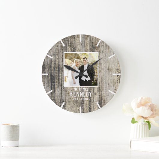 素朴木結婚の記念撮影パーソナライズされた ラージ壁時計 (ホーム)