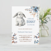 素朴森の小さなバニーの赤ちゃんシャワーの招待状 招待状 (スタンド正面)