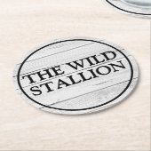 素朴白木彫フェイク刻名バー ラウンドペーパーコースター (アングル)