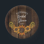 素朴秋 |秋サンフラワーズブライダルシャワー ペーパープレート<br><div class="desc">田舎の収穫時間秋 |夕暮れのひま草のブライダルシャワーデザインを暗フェイク木の背景に置く。 複合デザイン別休日ハートデザイン(rights reserved)。</div>