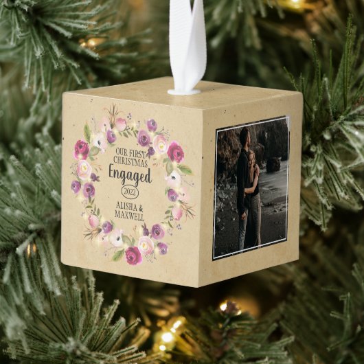素朴紙の初めてのクリスマス3婚約した写真 キューブオーナメント (ツリー)
