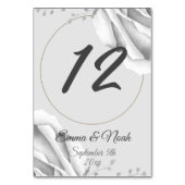 素朴花のモノグラム白い結婚バラ テーブルナンバー (正面)