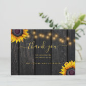 素朴金ゴールドひまわり木製台本ブライダルシャワー サンキューカード (スタンド正面)