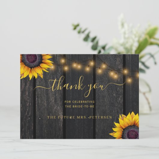 素朴金ゴールドひまわり木製台本ブライダルシャワー サンキューカード (スタンド正面)