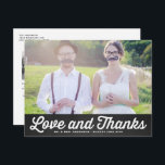 素朴CHALKBOARD結婚の写真ありがとう ポストカード<br><div class="desc">CHALKBOARDの素朴写真結婚ありがとうハガキお気に入り結婚の白いレトロなタイポグラフィと黒板の背景。他の色は私の店で利用可能である。</div>