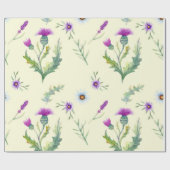 紫かわいらしのアザミの花、黄色の背景 ラッピングペーパー (フラット)