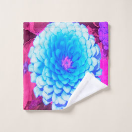 紫かわいらしの夏の庭の青い《植物》百日草 ウォッシュタオル