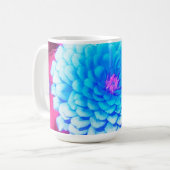 紫かわいらしの夏の庭の青い《植物》百日草 コーヒーマグカップ (正面左)