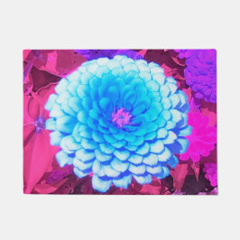 紫かわいらしの夏の庭の青い《植物》百日草 ドアマット