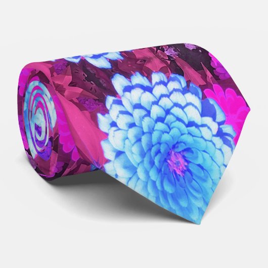 紫かわいらしの夏の庭の青い《植物》百日草 ネクタイ (ロール)