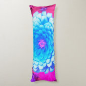 紫かわいらしの夏の庭の青い《植物》百日草 ボディピロー (裏面 (縦))
