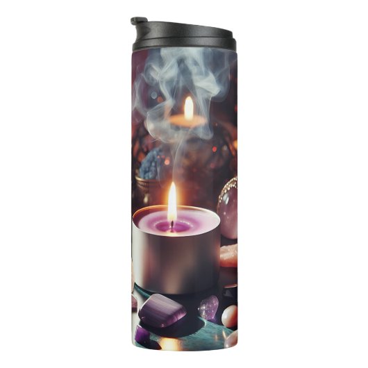 紫かわいらしアメジストの宝石と結晶 タンブラー (回転右)