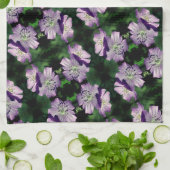 紫かわいらしゼラニウム花対柄 キッチンタオル (折り畳み)