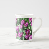 紫かわいらしチューリップフローラ ボーンチャイナマグカップ (右)