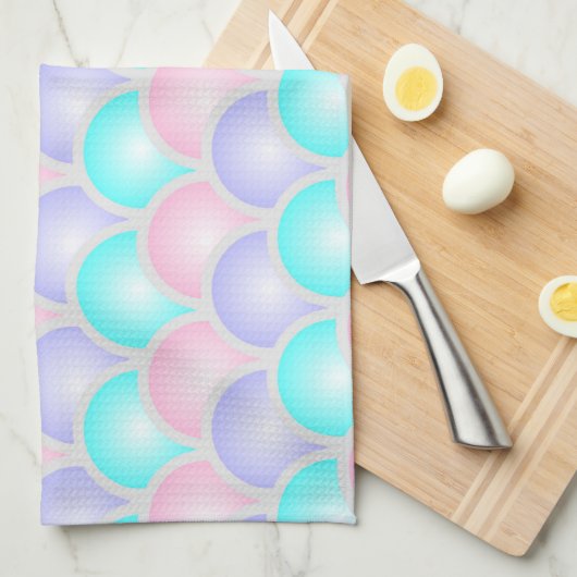 紫かわいらしピンクのアクアブルーのパステルマーメイドはかりで測 キッチンタオル (四つ折り)