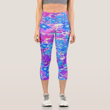 紫かわいらし色の青とライムグリーンの花