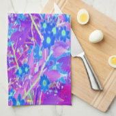 紫かわいらし色の青とライムグリーンの花 キッチンタオル (四つ折り)