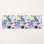 紫がかった青の庭の花。 ヨガマット (正面(横))