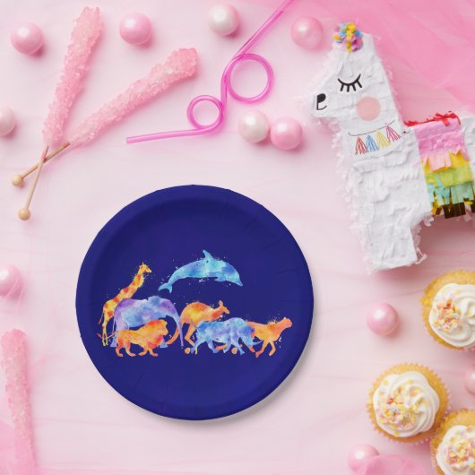 紫がかった青の背景の野生動物の群れ ペーパープレート (パーティー)