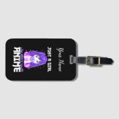 紫で本当にアニメが大好きな女の子 ラゲッジタグ (正面横)