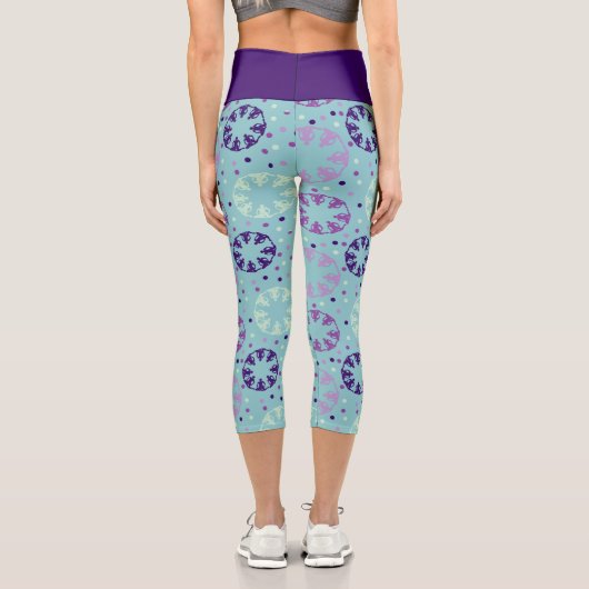 紫とアクアの同期パターン(の模様が)ある水泳 カプリレギンス (裏面)