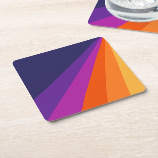 紫とオレンジの対角レトロストライプ スクエアペーパーコースター (アングル)