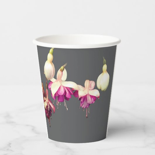 紫とクリーム色のカーネーションの花 紙コップ (正面)
