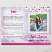 紫とピンクのデイジーの女児のための葬儀プログラム チラシ (正面)