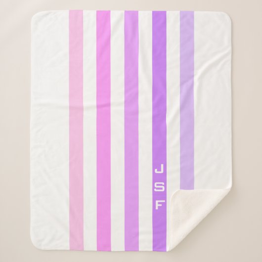 紫とピンクの垂直ストライプ文字モノグラム シェルパブランケット (正面)