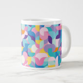 紫とピンクの幾何学的パターン ジャンボコーヒーマグカップ (正面右)