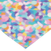 紫とピンクの幾何学的パターン テーブルクロス (アングル)