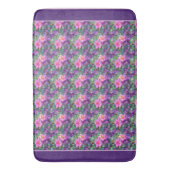 紫とピンクの植物花柄 バスマット (正面縦)